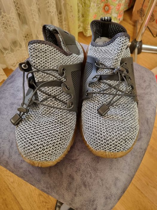 Спецобувь для складов и горного туризма, 43 размер