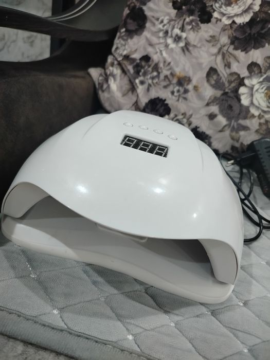 Продам материалы для маникюра