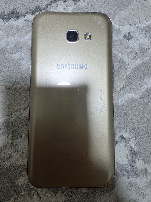 Samsung A5 32гб память