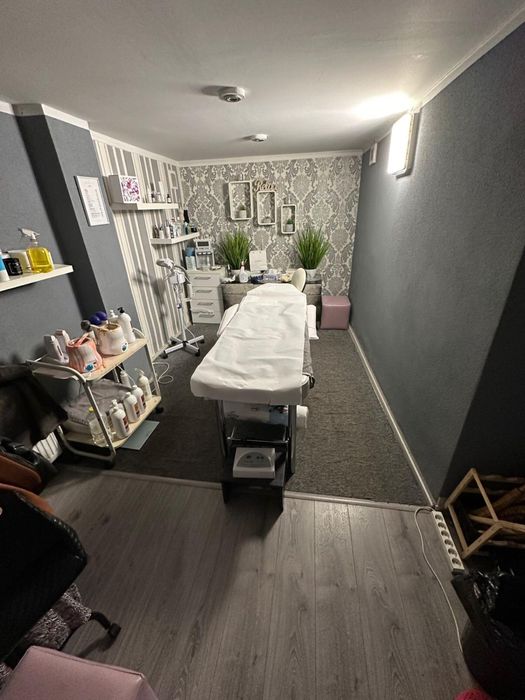 Afacere de vânzare : Salon înfrumusețare  Piața Unirii Timișoara