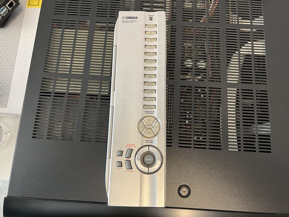 Yamaha DSP-A2 5х100W при 0.02% усилвател, дистанционно, отличен