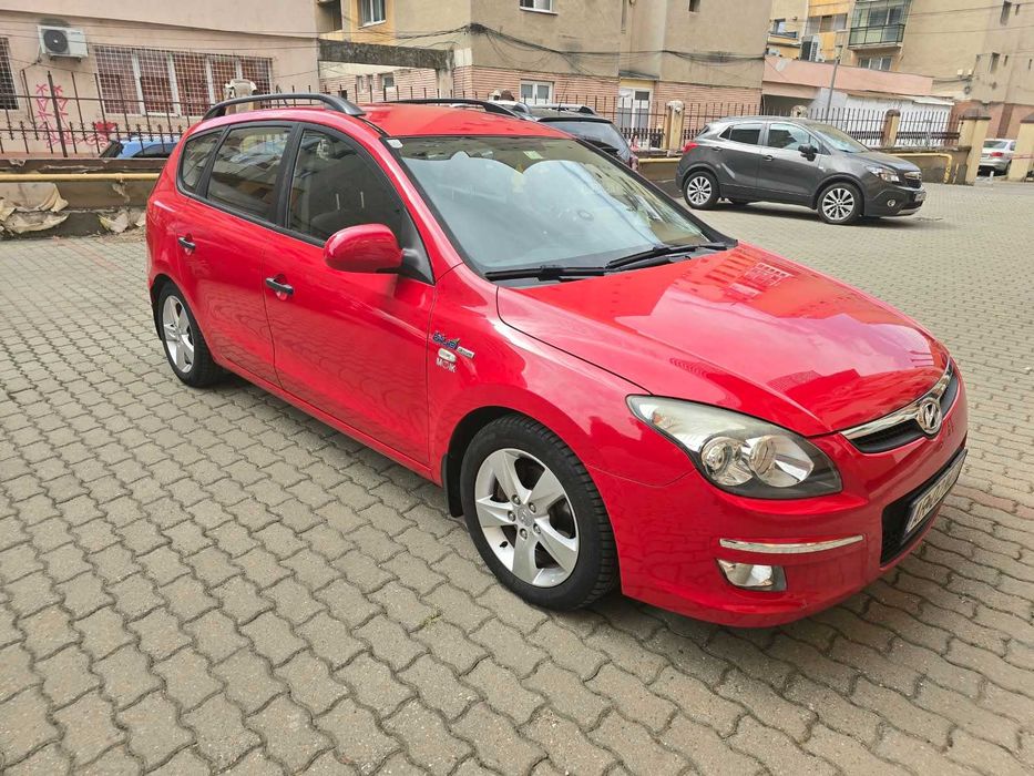 HYUNDAI i30 2010 — imagine 5