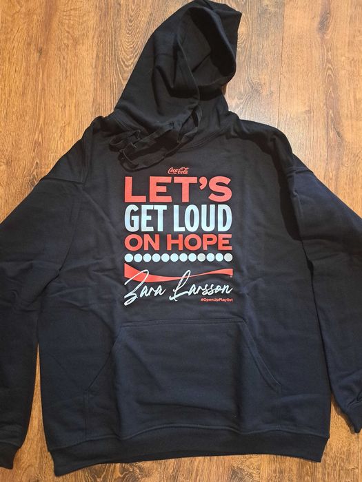 суичър на Coca cola