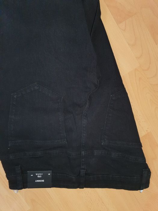 Pantaloni blug C&A mar 170 14 ani noi