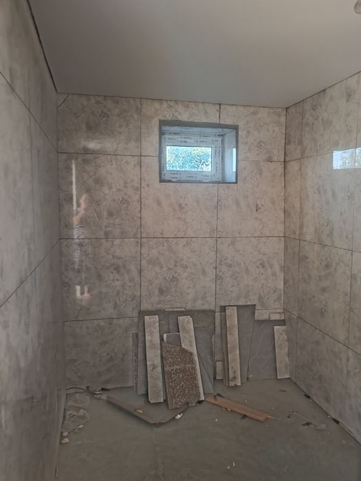 Продается двух этажный дом