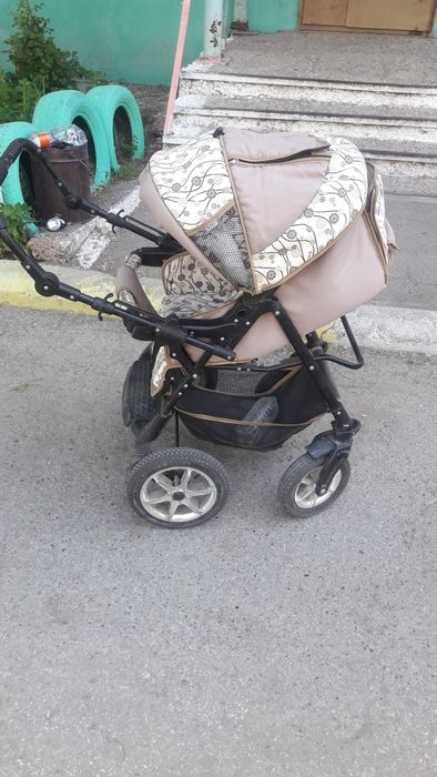 Продам  детскую коляску