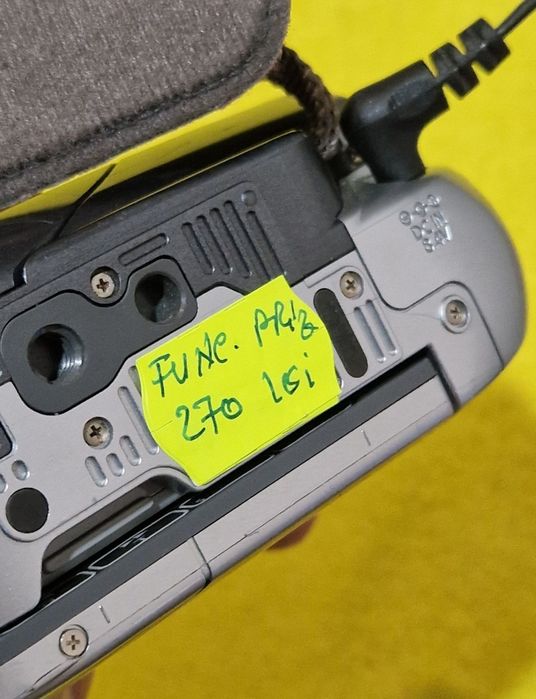 Camera foto Canon, funcționează excelent doar  conectată la priza