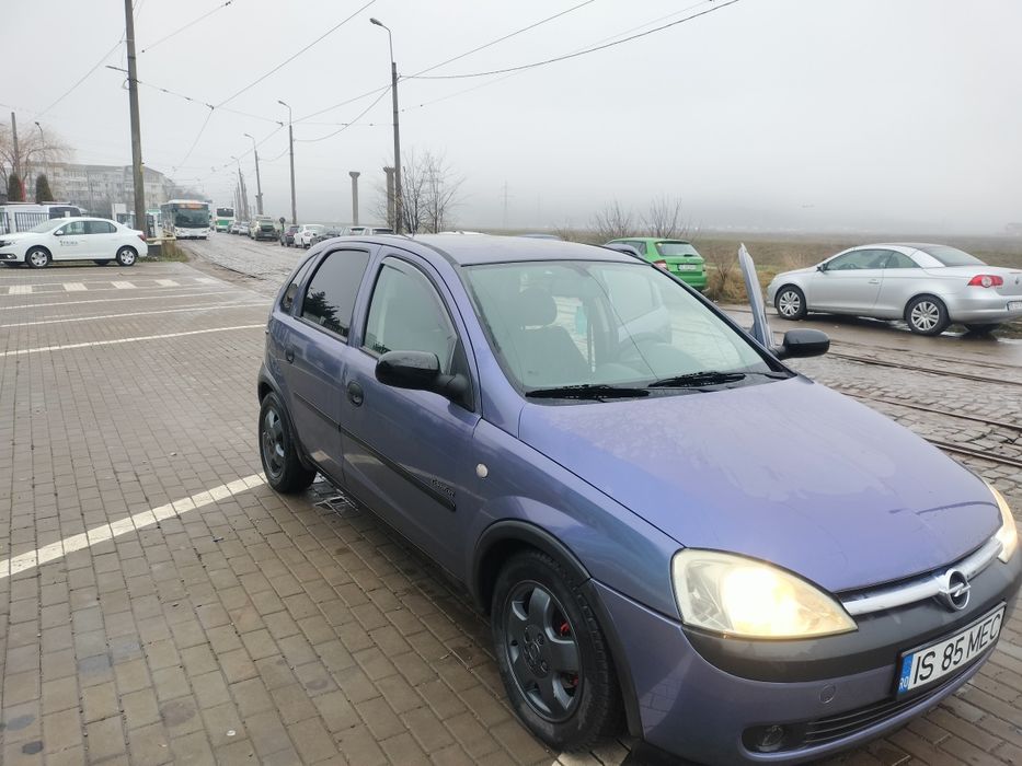 Opel corsa C 2001