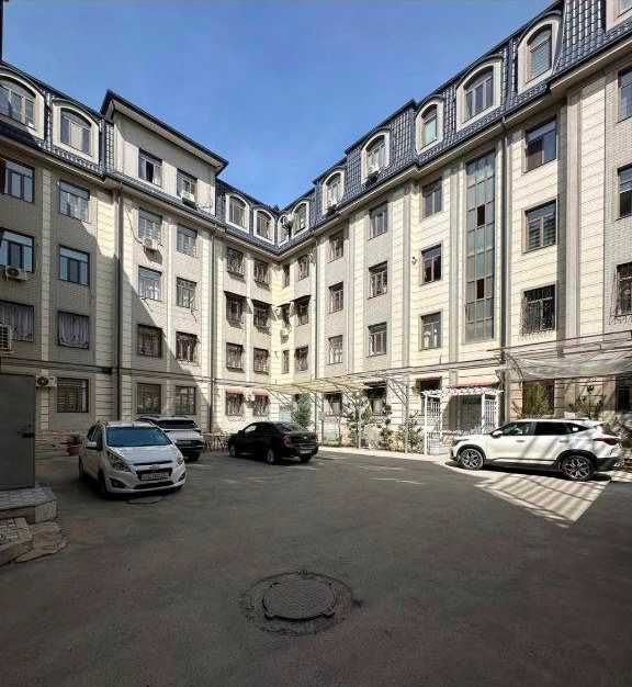 Продается Евро 2х ком Квартира с мебельом и техникой