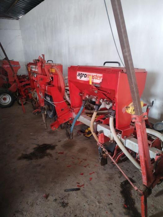 Редова сеялка Agromaster