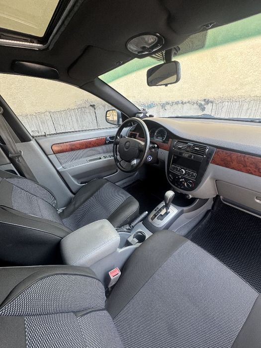 Срочна Жентра сотилади, бензинда, пробег 84500км (реальный) .