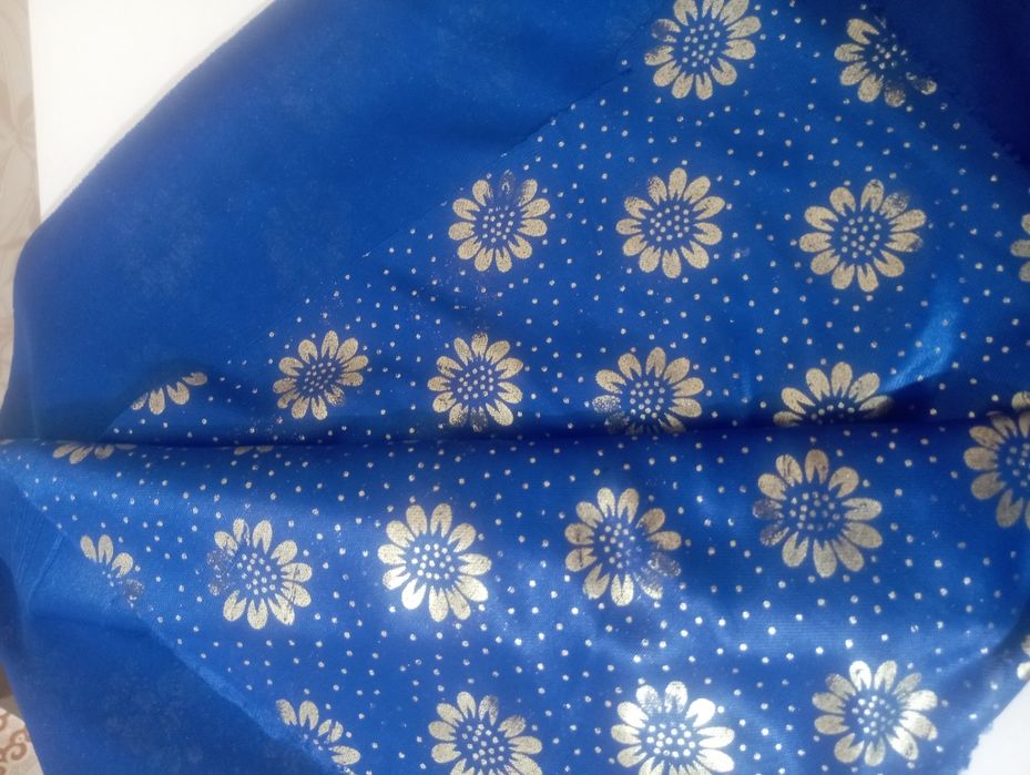 Продам ткани в отличном состоянии