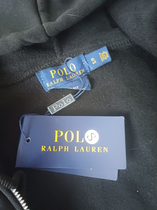 Hanorac negru simplu