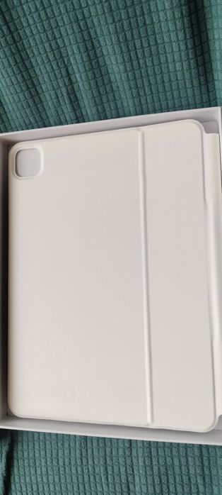 Husă cu tastatură pentru iPad Air