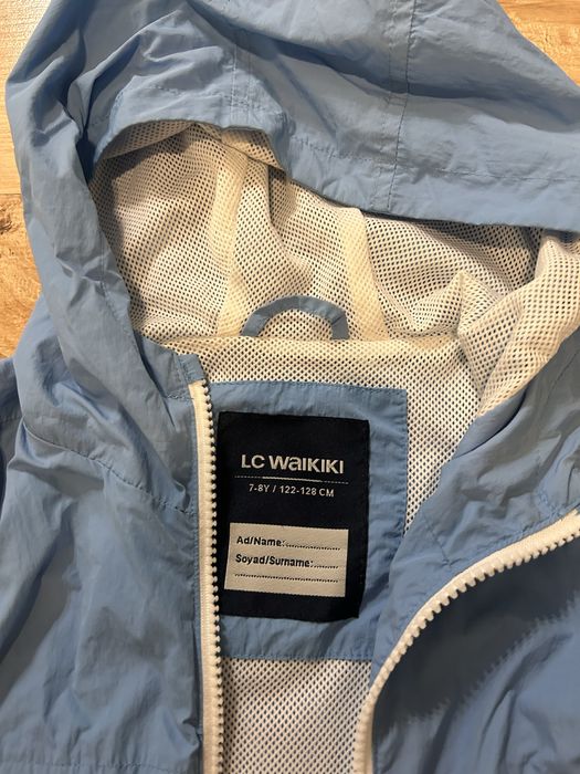 Продам ветровку для мальчика