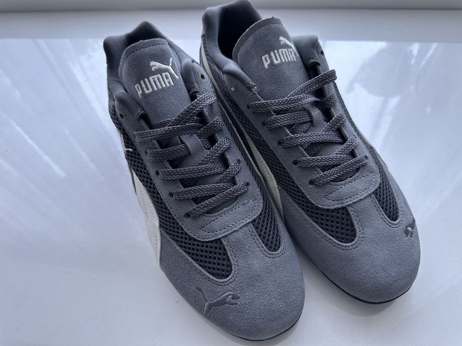 Продам новые кроссовки