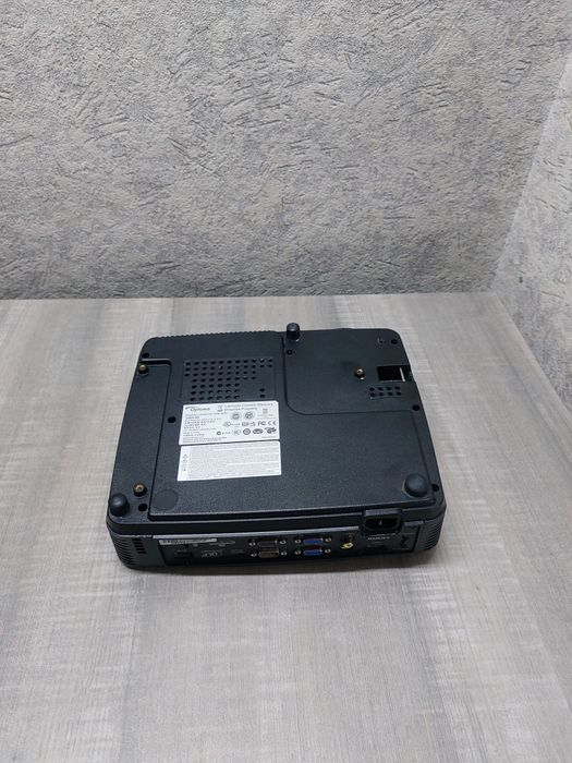 Optoma DX329
Проектор HDMI, USB