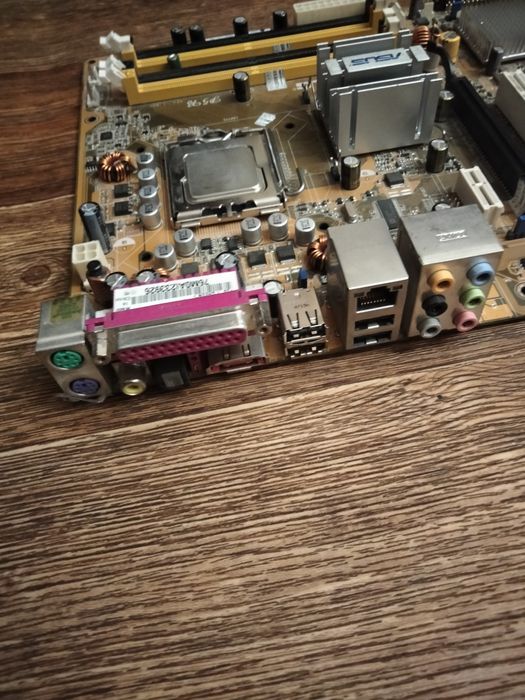 Плата Асус P5B/LGA 775