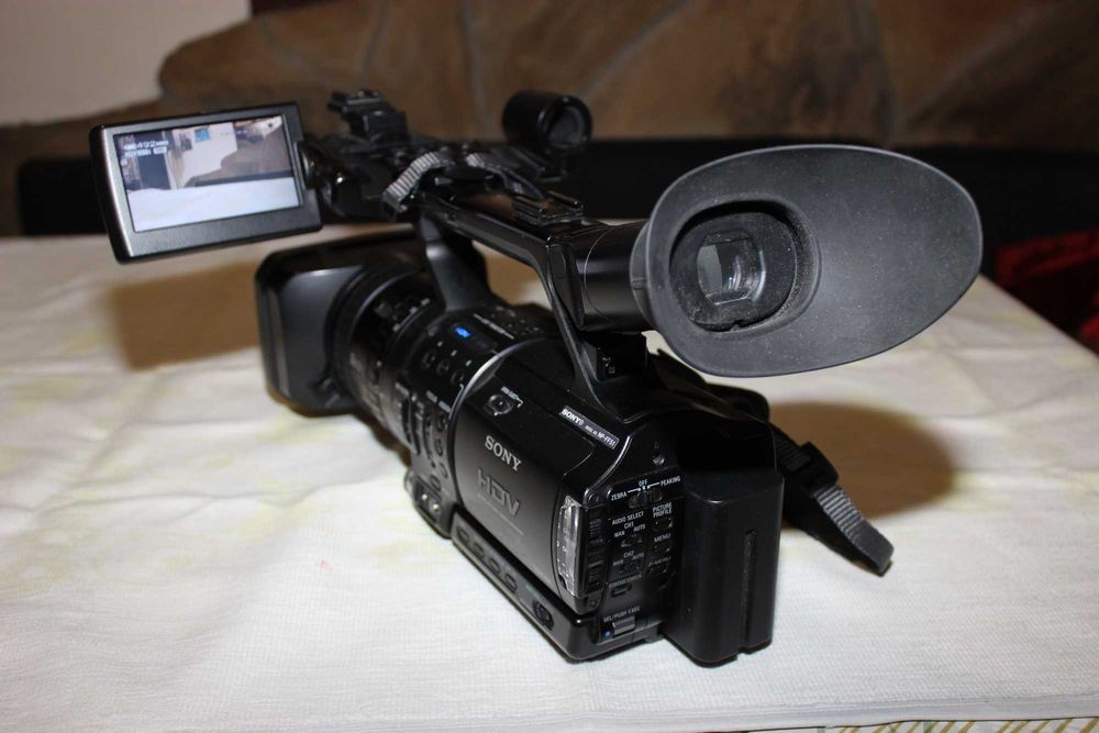 Професионална видеокамера Sony HVR-Z1E