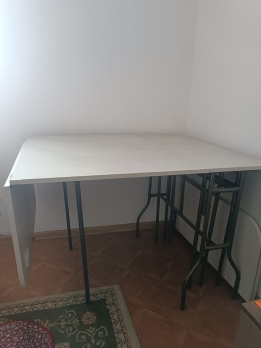 Стол книжка большая