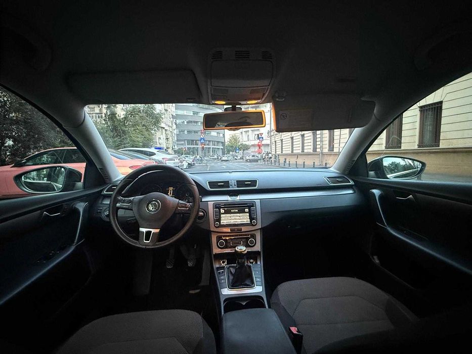 VOLKSWAGEN Passat 2010 — imagine 12