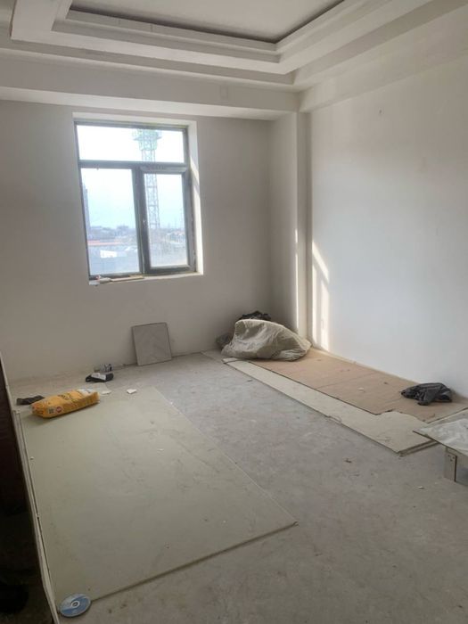 Новостройка. 2х комнатная квартира. 3 этаж.                       Аа