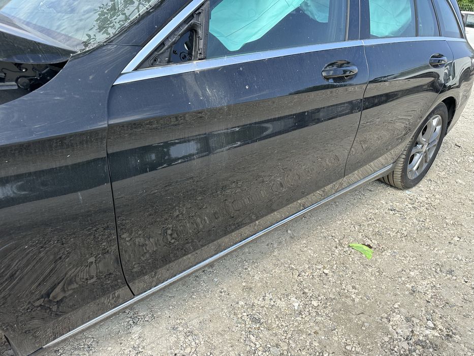 Врати леви за Мерцедес W205 c220 комби след 2015г.!