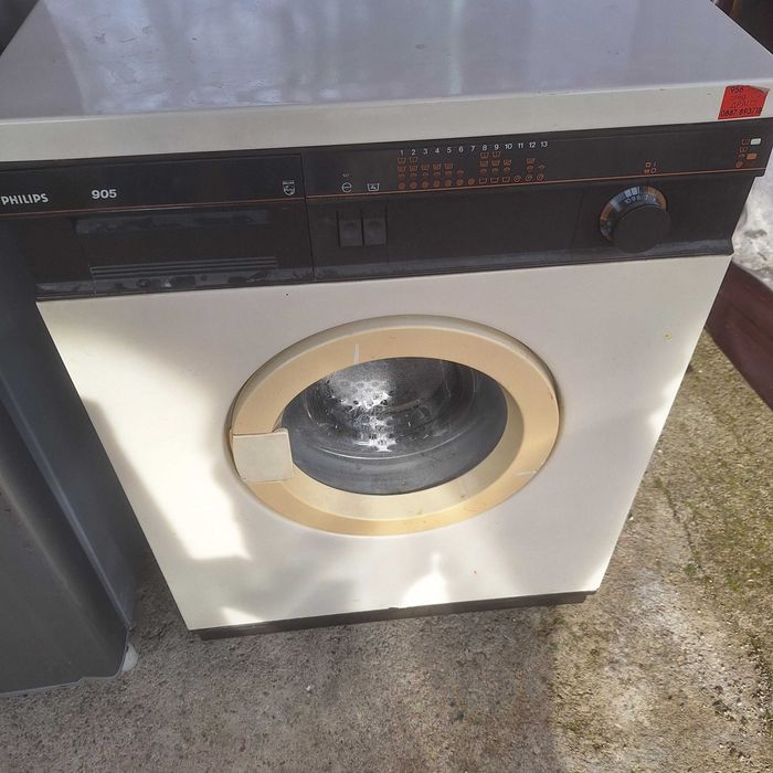 Продавам стари но качествени Хладилник, печка и пералня