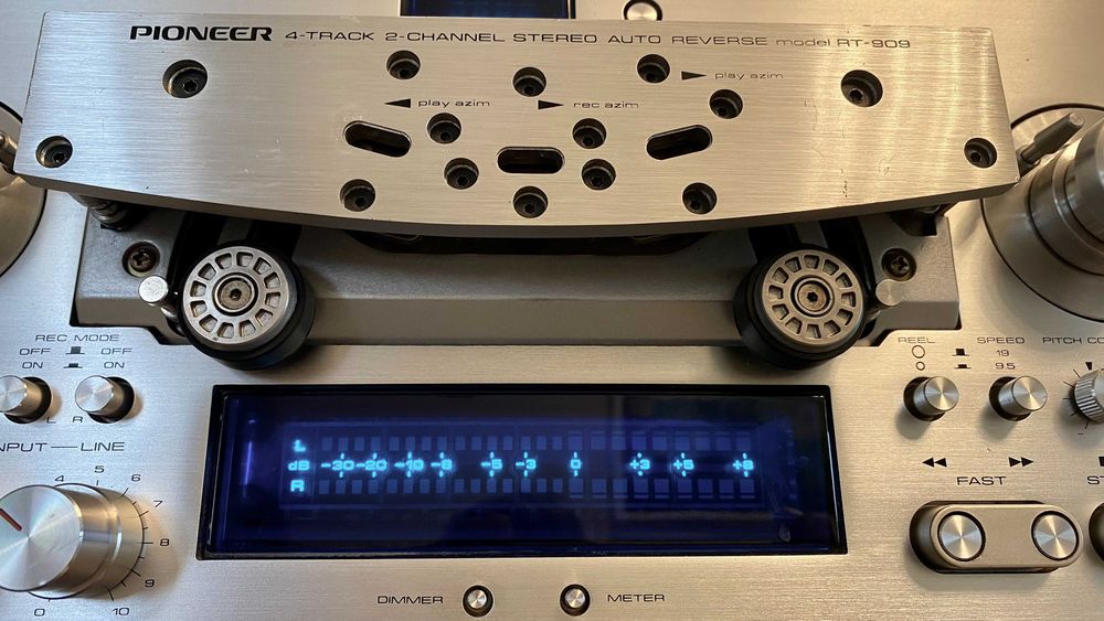 Vand Magnetofon Pioneer RT 909