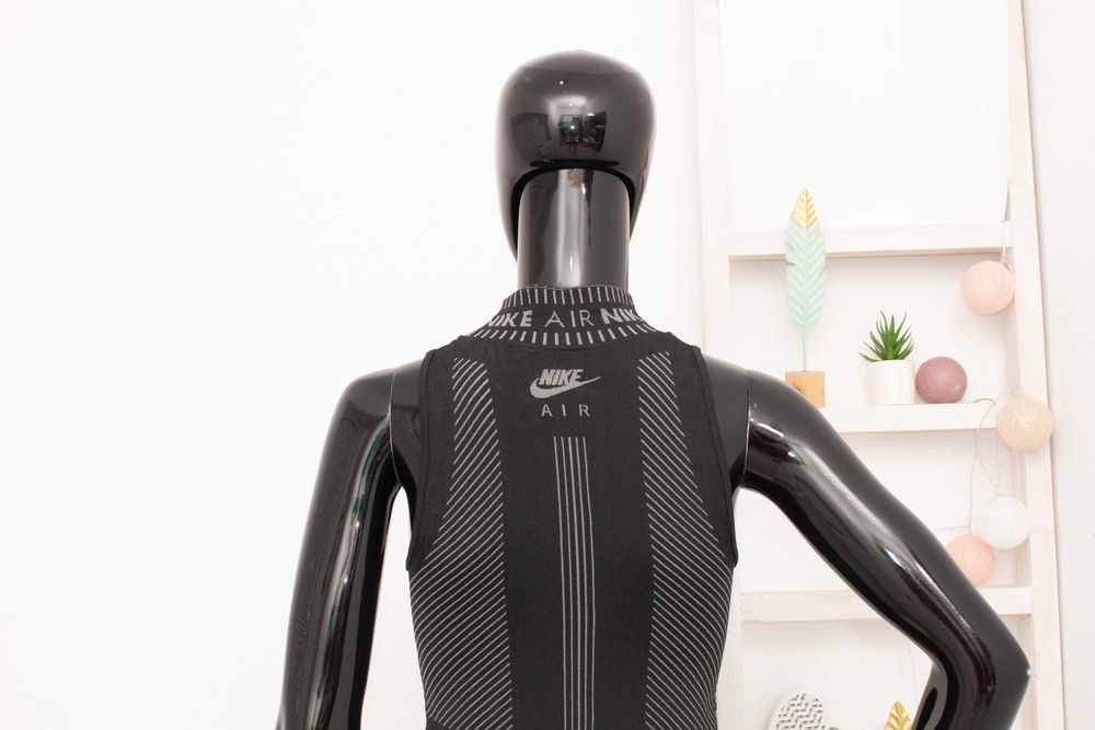 Nike Air Оригинална дамска рокля безшевна черно сива лого S