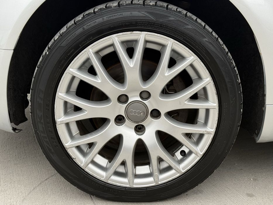 Audi A4 2.0TDI* 2009г* Автоматик* Топ Състояние*