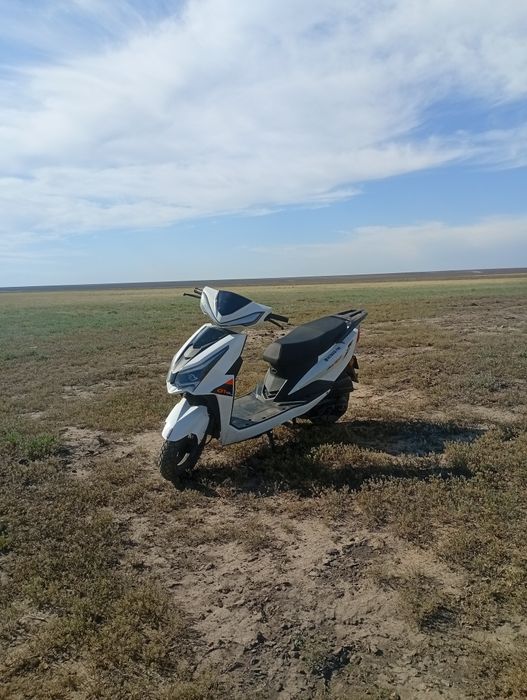 nomad700 m8 125cc