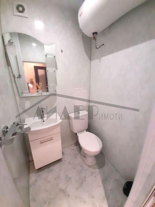 Дава се под наем Двустаен апартамент в Пловдив, Кършияка - 46 кв.м за 357 € - Снимка #11