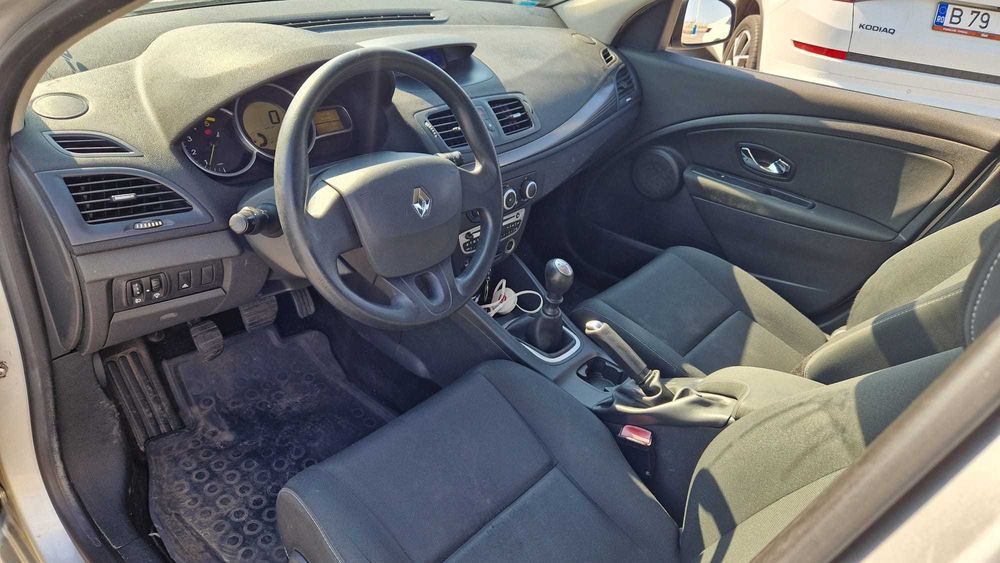 Renault Megane 1.5dci 106 cp break 2012