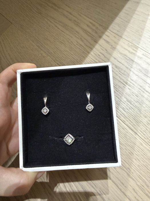 Комплект бриллиантовый