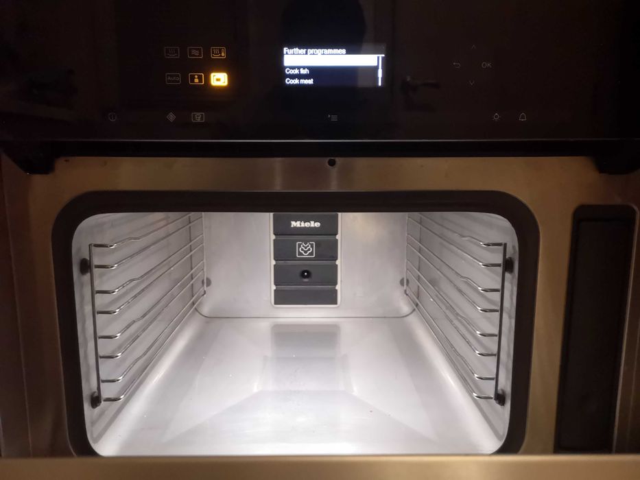 Miele DGM 6401 парова фурна с микровълнова – като нова, с гаранция