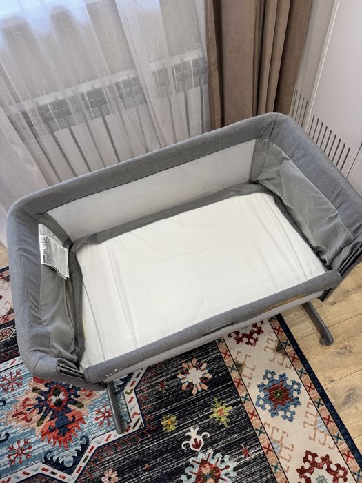 Приставная кроватка Joie Roomie