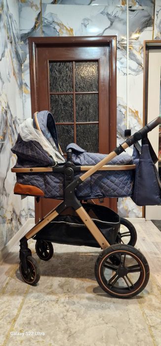 Продам детскую коляску belecoo 3 в 1