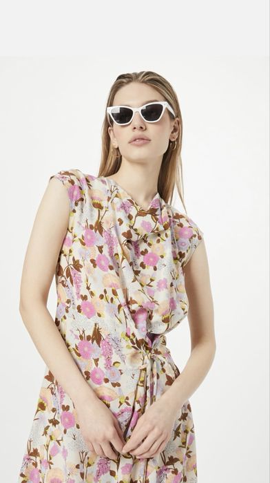 Гащеризон Massimo Dutti и Копринена рокля Weekend Max Mara