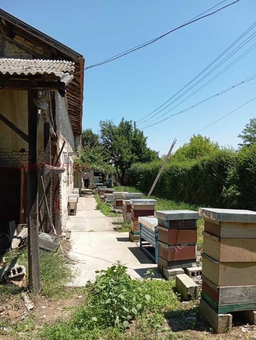 Продавам дърводелски цех