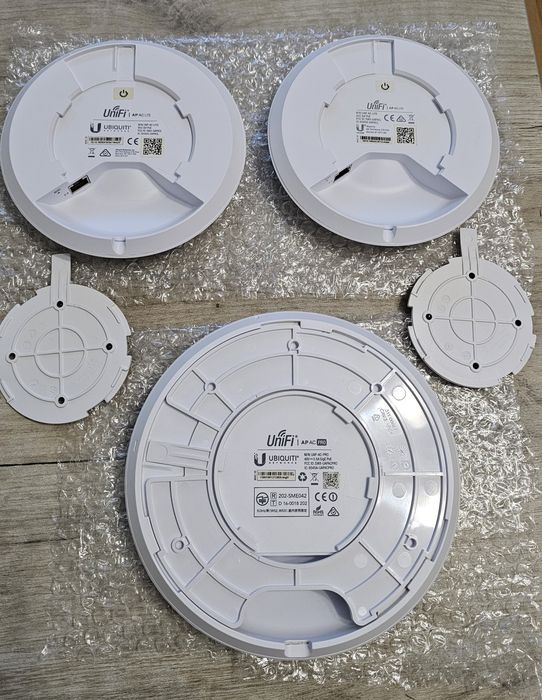 Ubiquiti UniFi - echipament profesional rețea router WI-FI