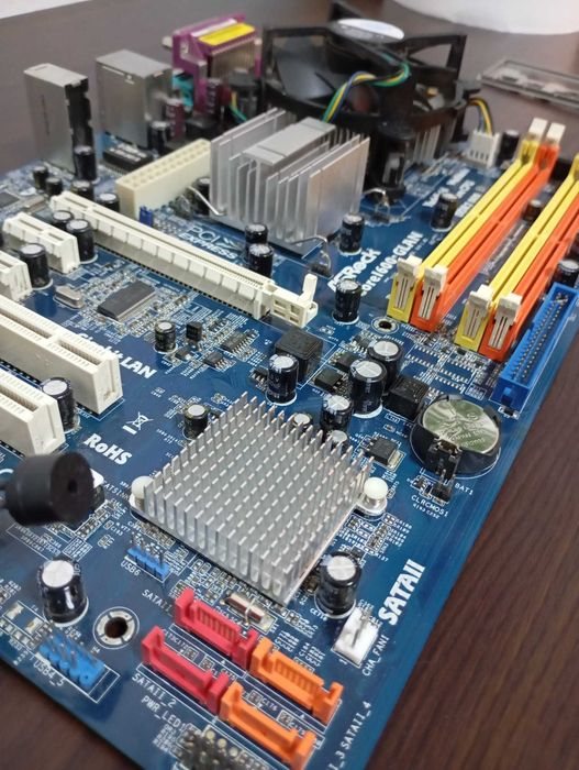 Kit placa de baza 4Core1600-GLAN+procesor Intel E5400 2,70 GHz+cooler