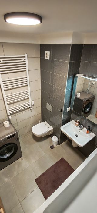 Apartament 2 camere de  inchiriat Tractoru - Coresi
