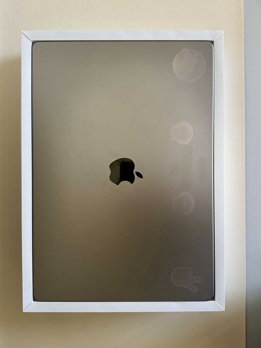 Macbook Pro M1 2021 16'' 32 GB RAM 512 SSD