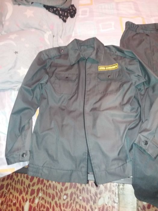 Продам спецодежду