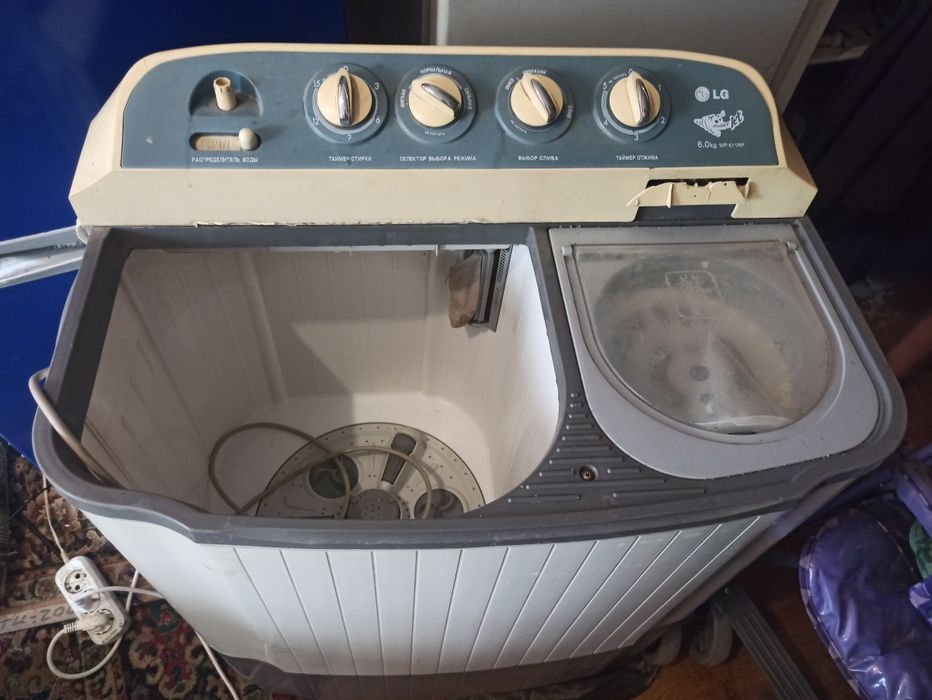 Две стиральные машинки,полуавтоматы