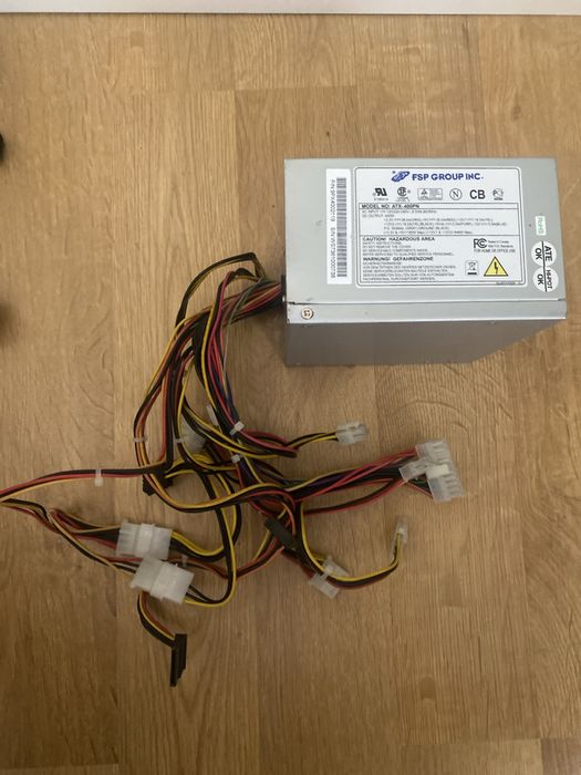 Блок питания 400вт , кабель питания , SATA пров, нерабочие ОЗУ , кулер