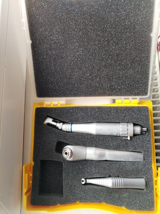 Trusa instrumente dentare