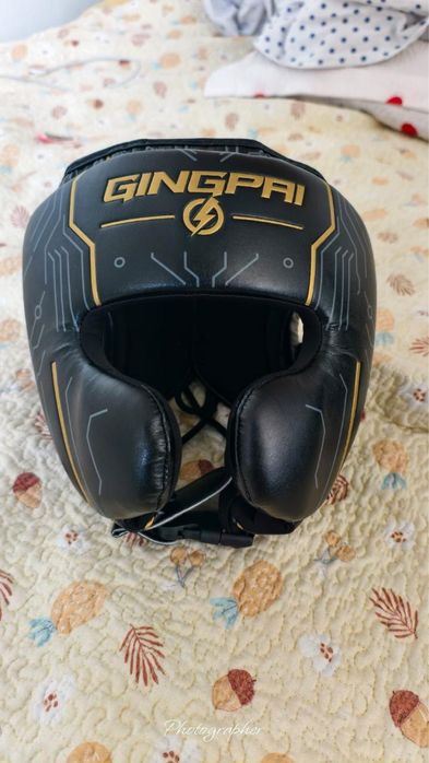 Шлем для единоборств