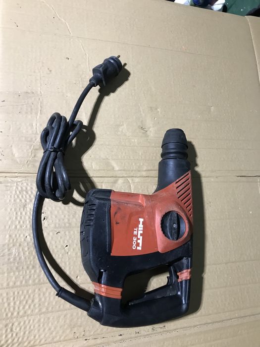 Demolator-Pikamer  Hilti TE 300 850w